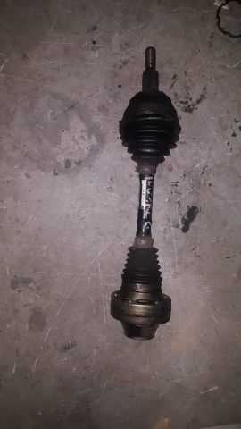 Volkswagen Tourenk 2004-2010 Çıkma Yedek Akis